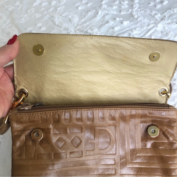 Due Fratelli ran cognac embossed leather crossbody bag purse - Picture 6 of 13